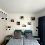 Santos Surf - 5 Minutes Walking To Da Rocha Апартаменты Портиман